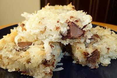 Mini Kisses Coconut Macaroon Bars