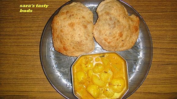Urad Dhal Poori