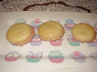 Daring Bakers Macarons