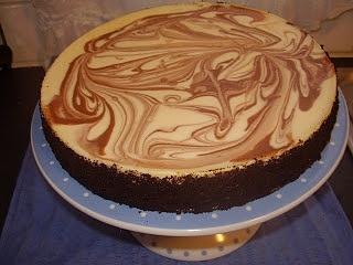 Low fat chocolate marbled cheesecake