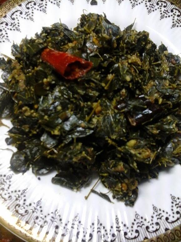 Murungai keerai porial drumstick leaves curry