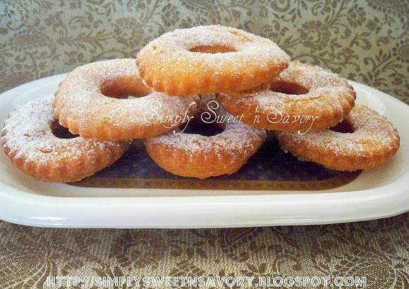 Fried doughnuts without yeast
