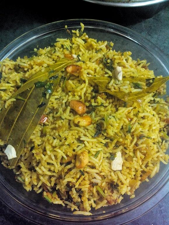 Methi pulao rice with green fenugreek