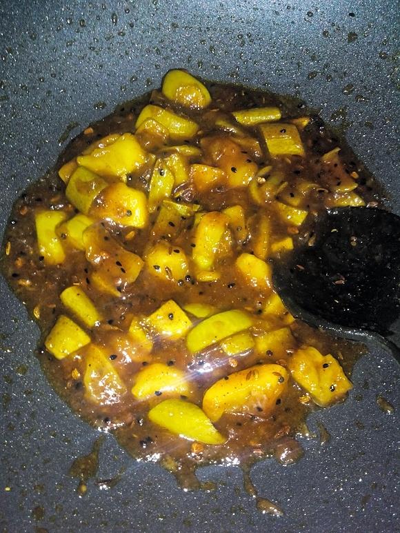 Kairi ki sabji raw mango curry
